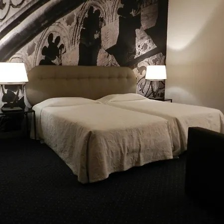 Federico Ii Palace Hotel