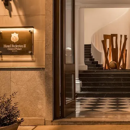 Federico Ii Palace Hotel
